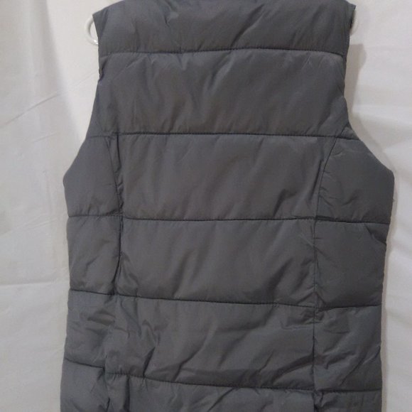 Old Navy Jacket & Coat Kids Quilted Puffer Vest Color Gray Size 6/7 - Picture 3 of 6